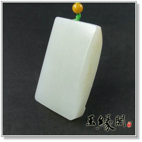 秋梨皮籽料 关公牌