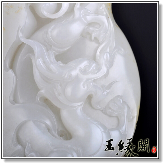 秋梨皮籽料摆件 龙