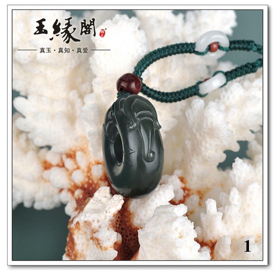 青玉/墨玉籽料挂件 仿古龙圈【五款】