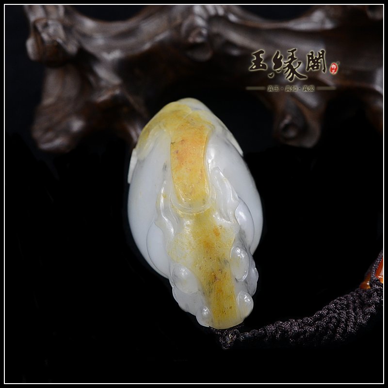 黄皮籽料把件 古兽