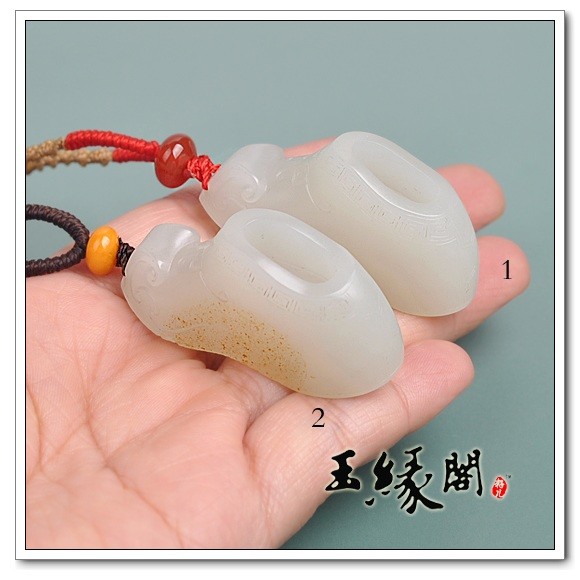 白玉籽料挂件 同携到老